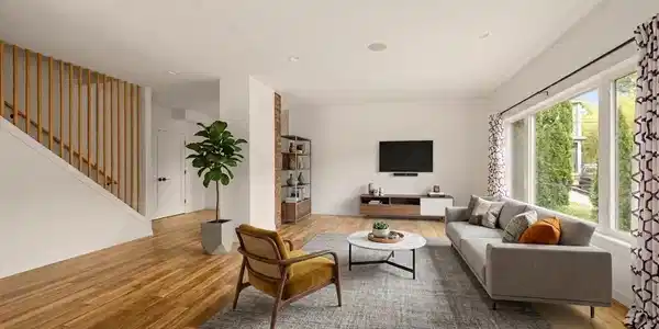 Image 2: Living Room