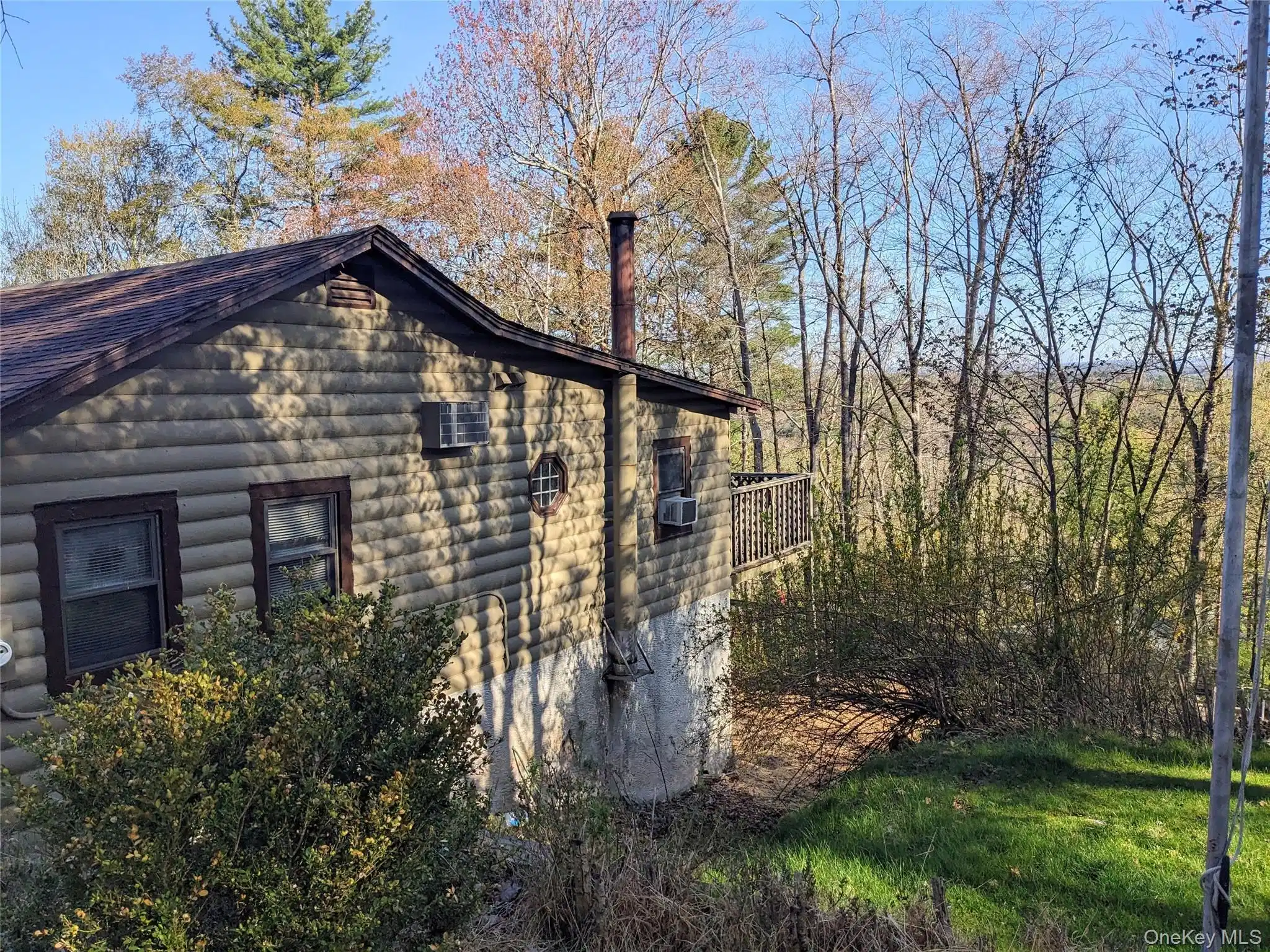 Image 1: Side of Structure Image 1: Side of Structure