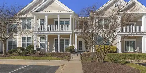 612 Saratoga Lane
