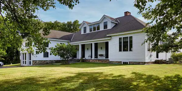 60 Blueberry Lane