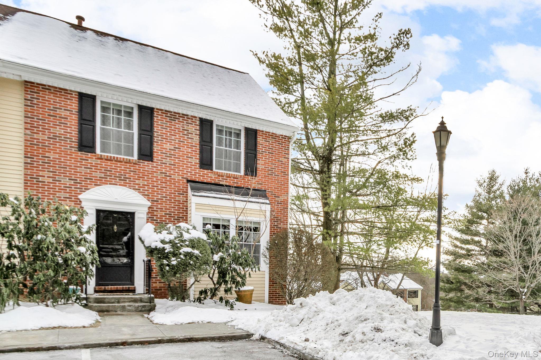 Image 1: Front of Structure