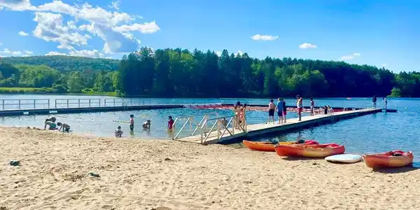 Image 4: Lake Image 4: Lake