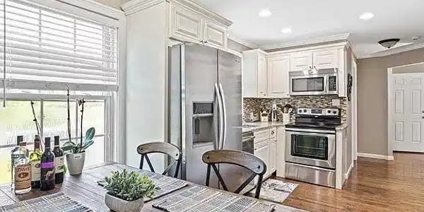 Image 3: Kitchen Image 3: Kitchen