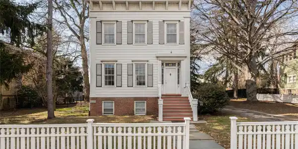 177 Grand Street
