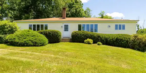 229 N Clove Road