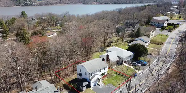 Image 2: Aerial View Image 2: Aerial View