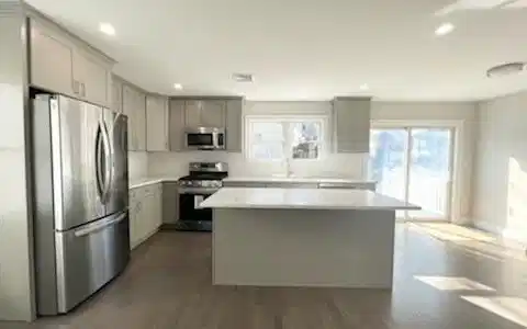 Image 4 Image 4