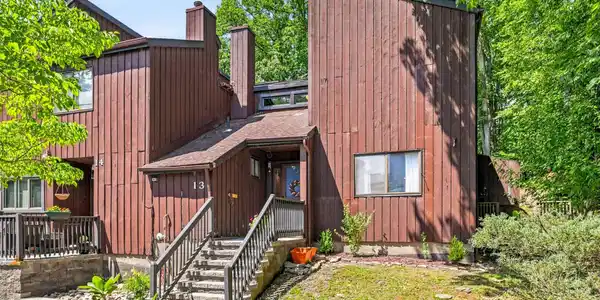 13 Redwood Drive