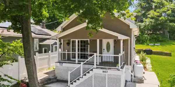 1463 Lincoln Terrace