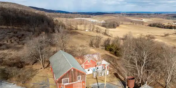 Image 3: Aerial View Image 3: Aerial View