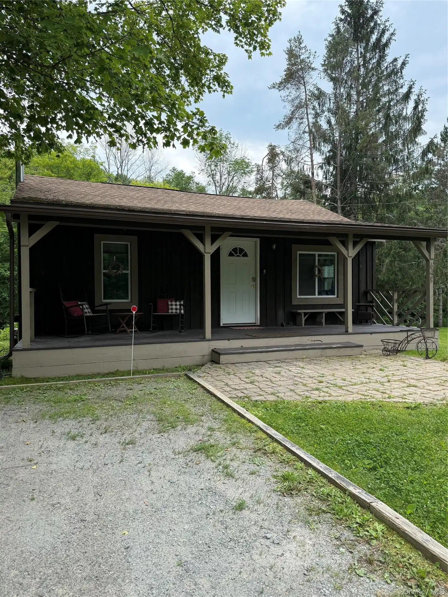 Image 1: Front of Structure Image 1: Front of Structure