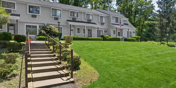 607 Mountain Laurel Drive