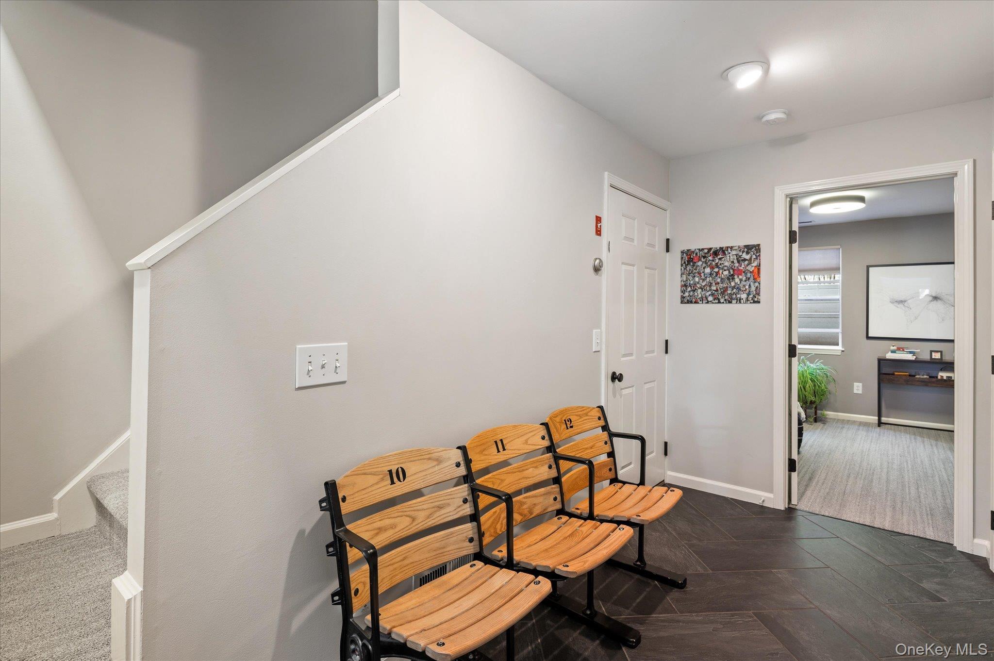 Image 3: Entrance Foyer