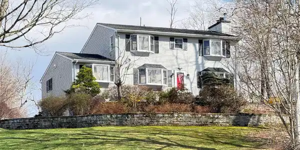 4 Chaucer Road