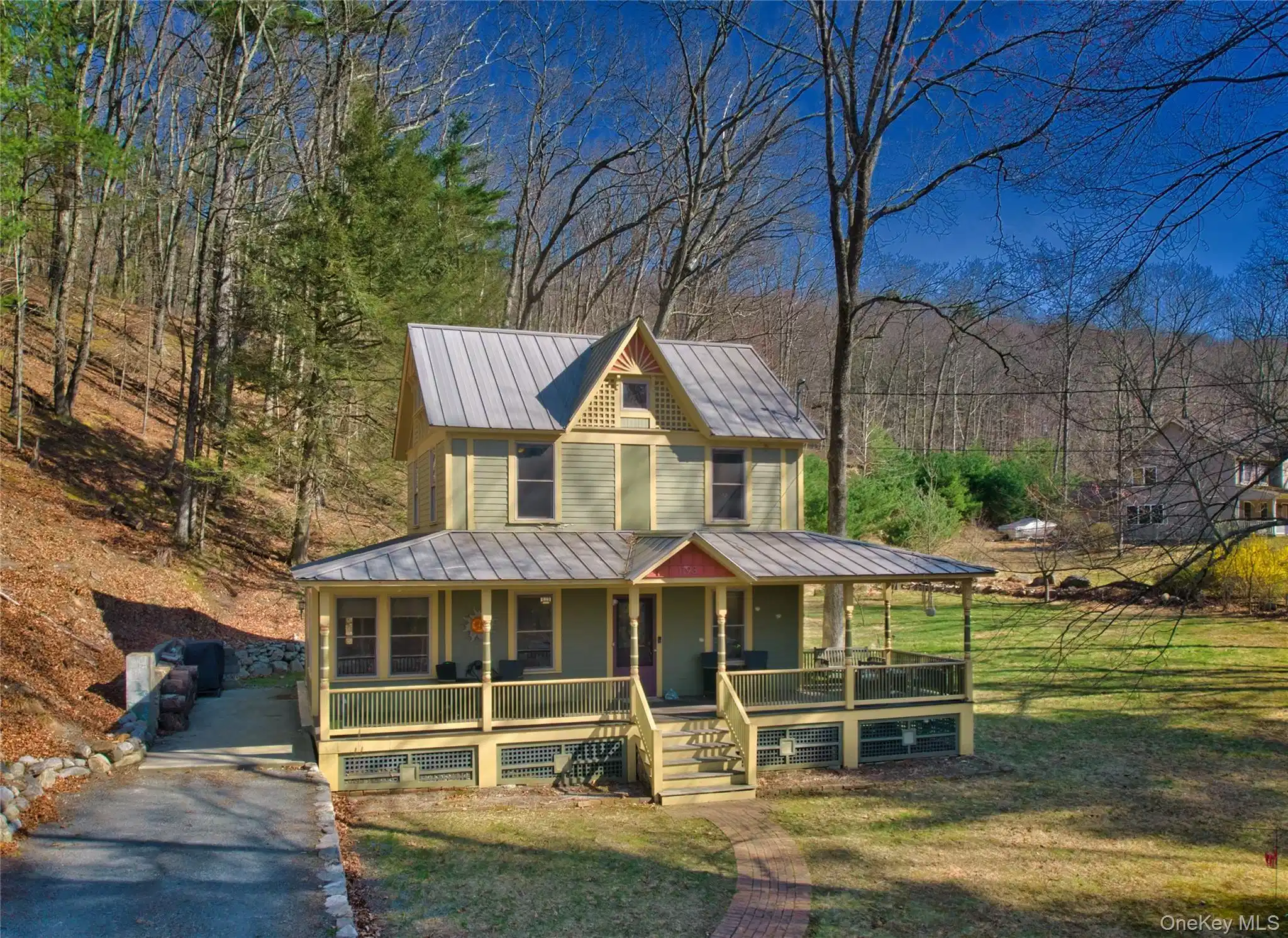 Image 1: Front of Structure Image 1: Front of Structure