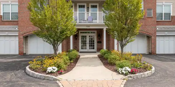 734 Regency Drive