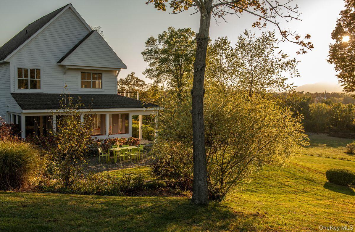 Image 2: Side of Structure