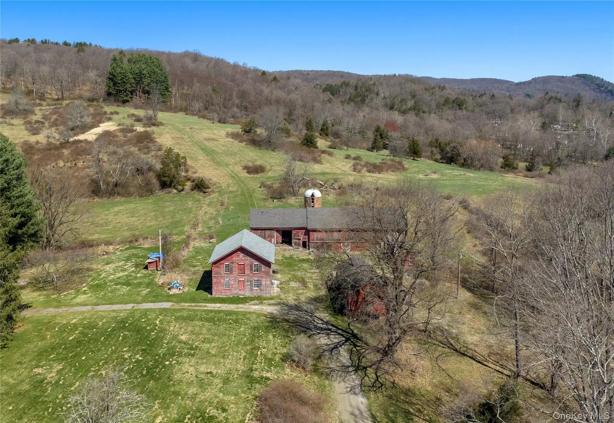 Image 1: Aerial View Image 1: Aerial View