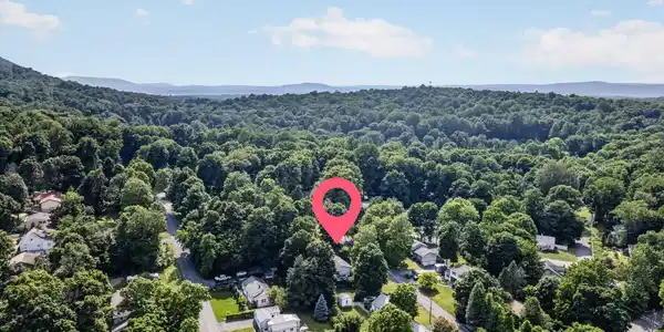 Image 3: Aerial View Image 3: Aerial View