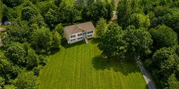 9 Jake Henry Drive