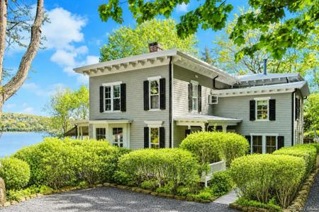 34 Lawrence Lane