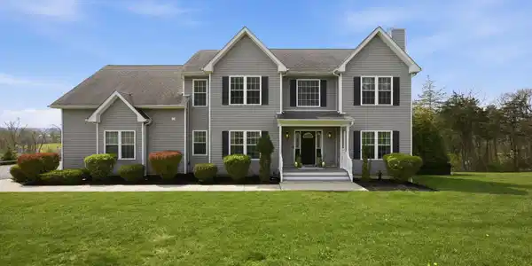 18 Valley View Road
