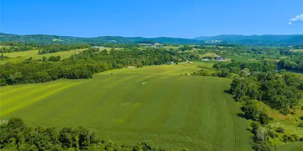 Image 4: Aerial View Image 4: Aerial View
