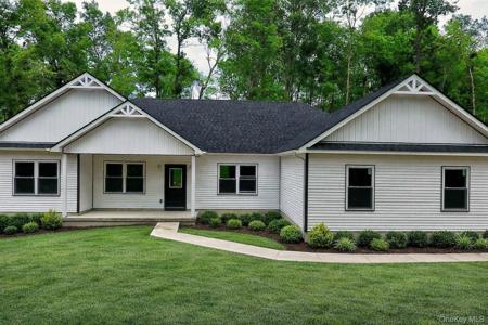 12 Tamarack Drive