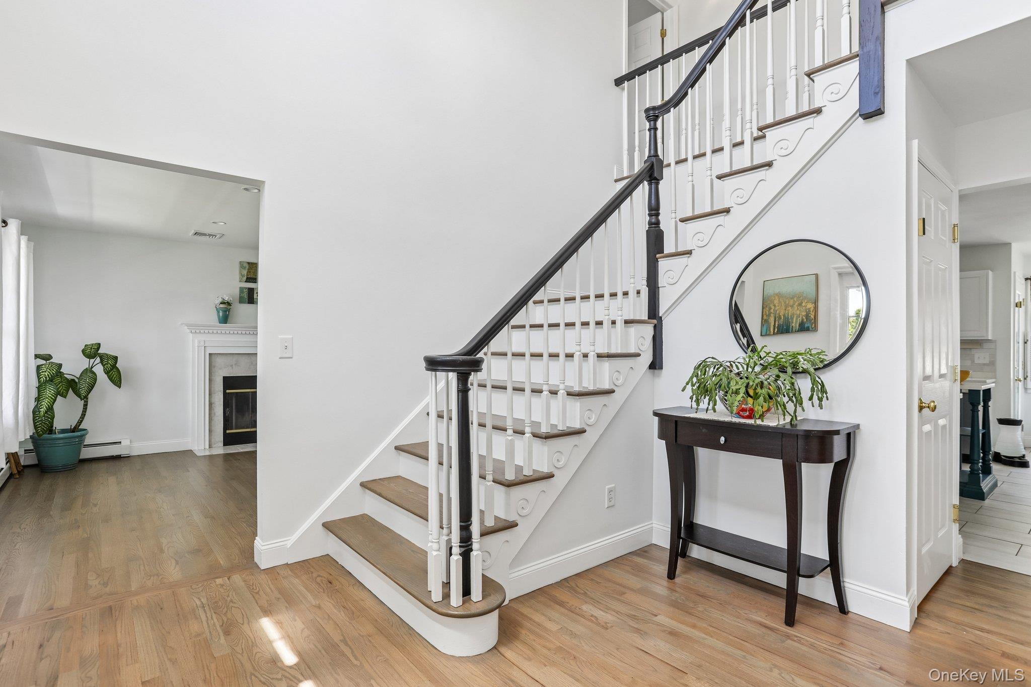 Image 3: Entry
