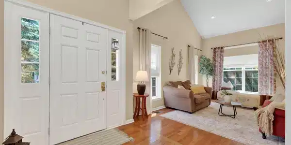 Image 4 Image 4