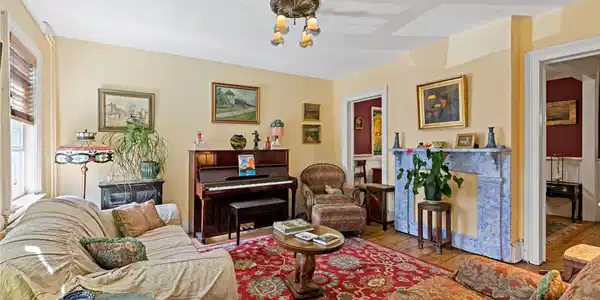 Image 2: Living Room Image 2: Living Room