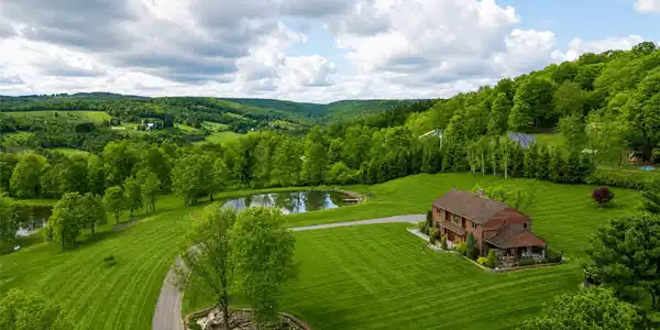 99 Dietz Road