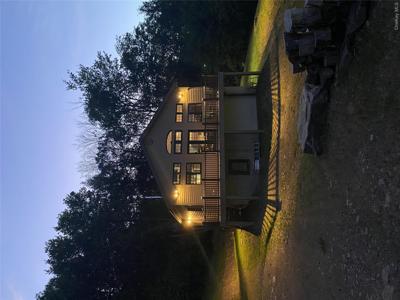 157 Wolfs Lair
