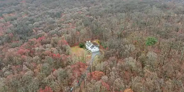 Image 3: Aerial View Image 3: Aerial View