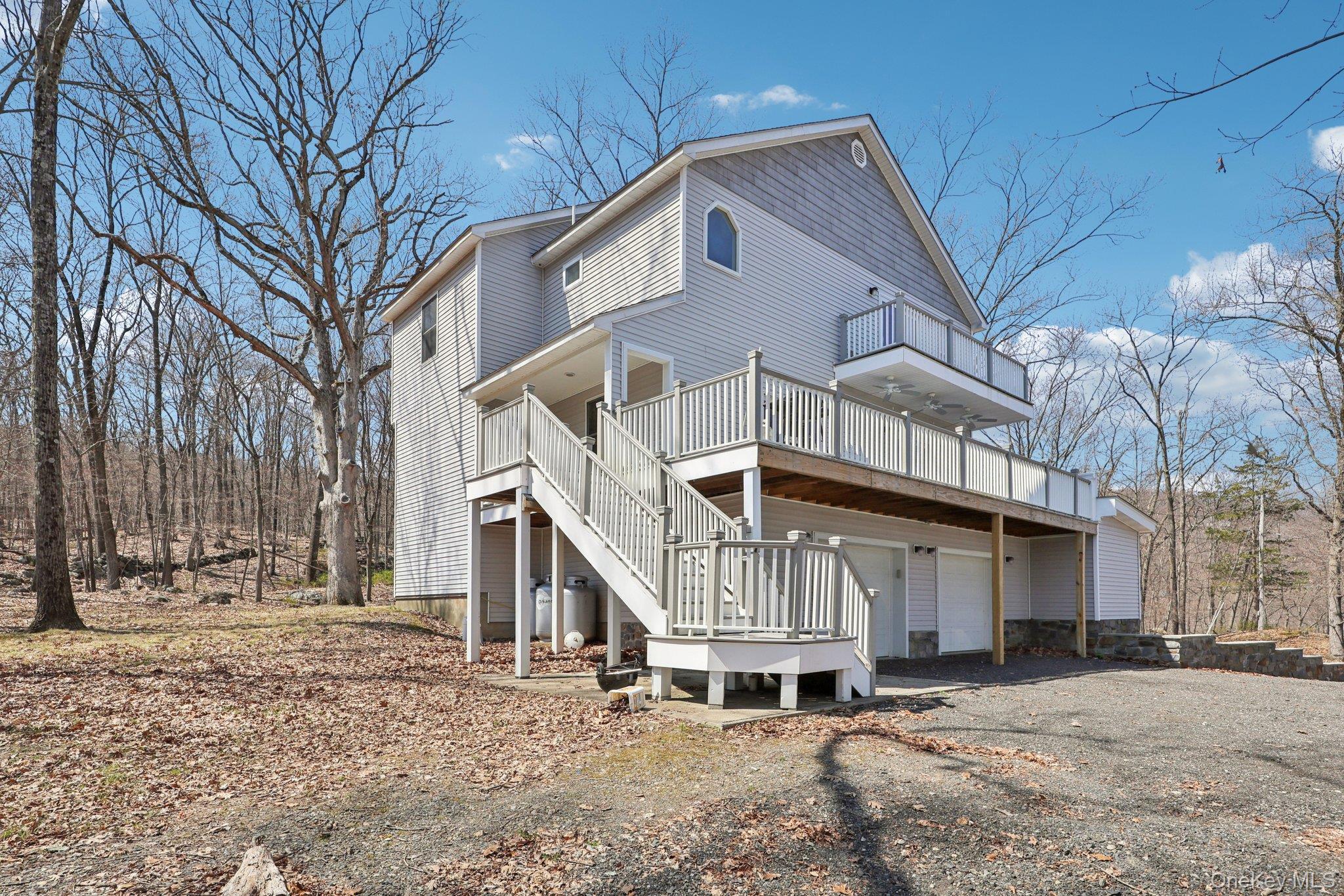 Image 1: Front of Structure