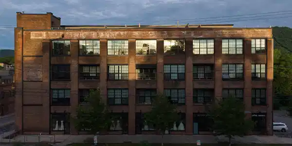 1 E Main Street
