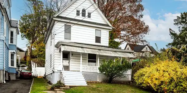 39 Hamilton Avenue