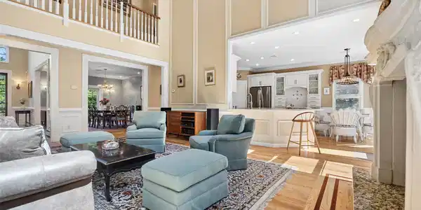 Image 3: Great Room