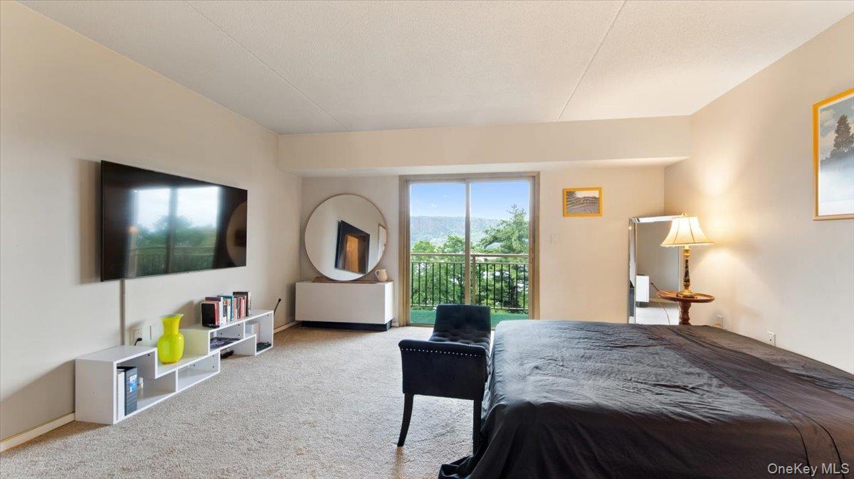 Image 4: Primary Bedroom