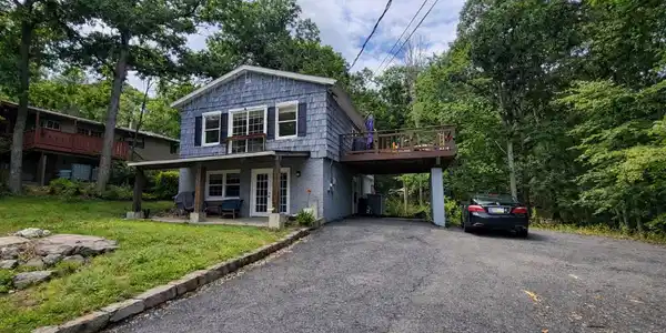Image 3: front