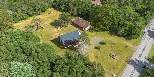2272 Bismark Road