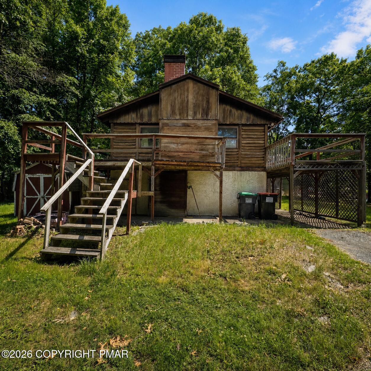 Image 4: side view of home 1