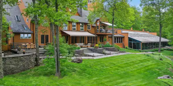 310 Hunters Farm Road