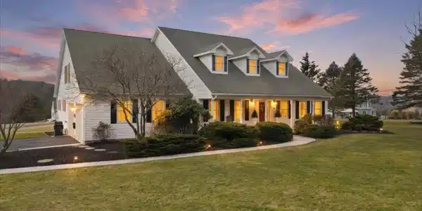 437 Ramblewood Drive