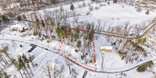 107 Rolling Hills Road
