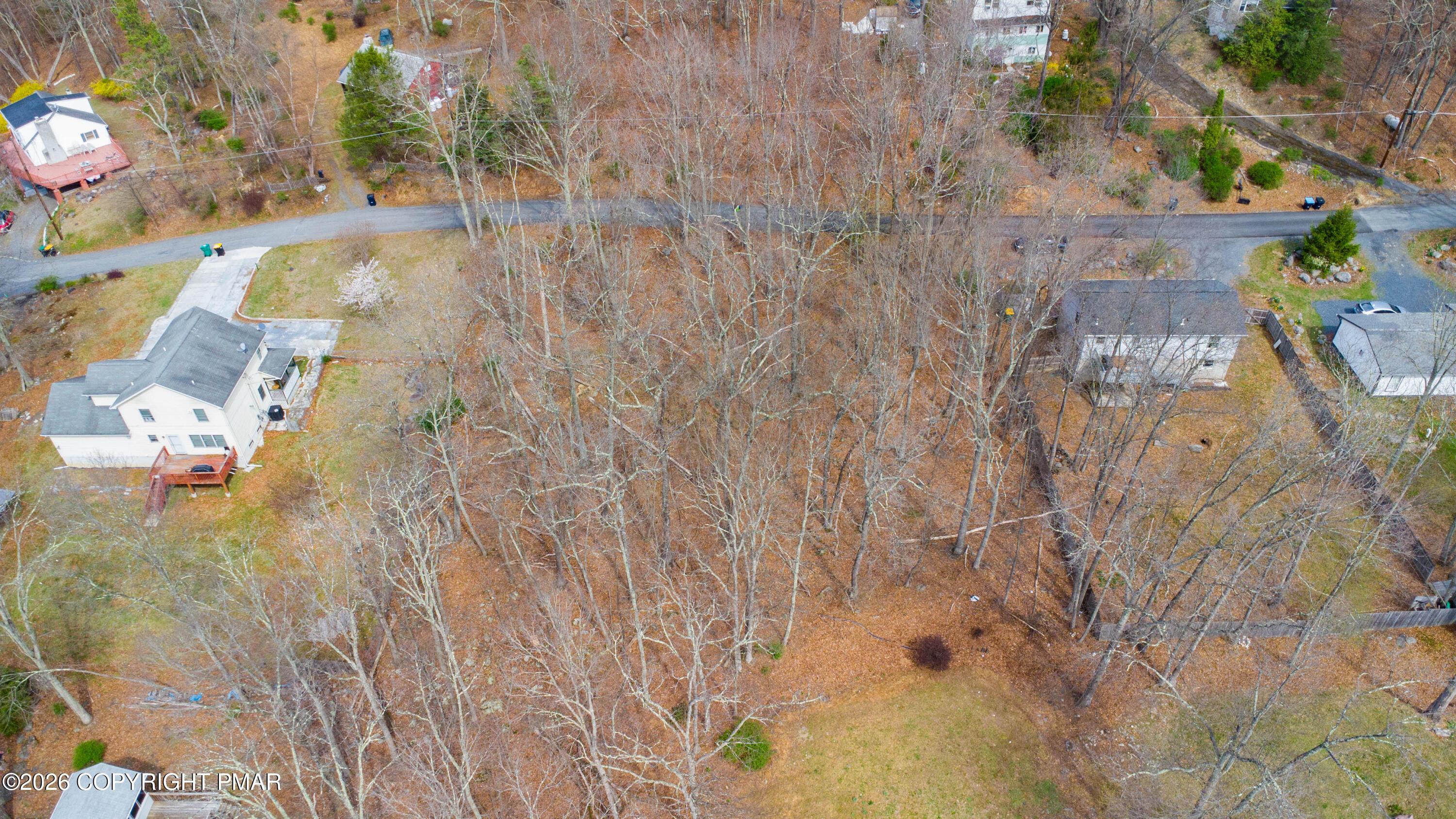 Image 4: 4 - SenecaRd_Drone_4