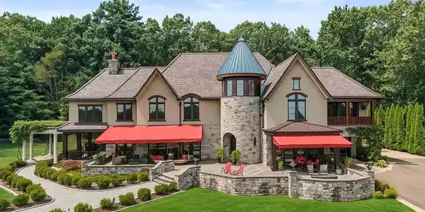 1212 Burger Hollow Road