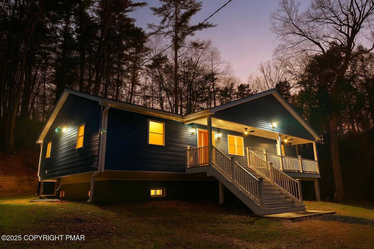 Image 1: 1 Front Exterior - Twi-Night Luxe