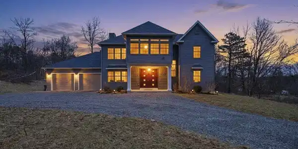 460 Scenic Drive