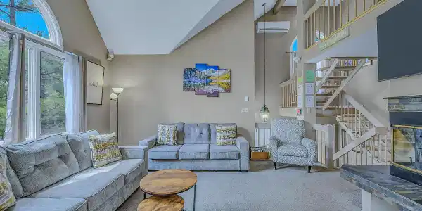9 Rockspring Court